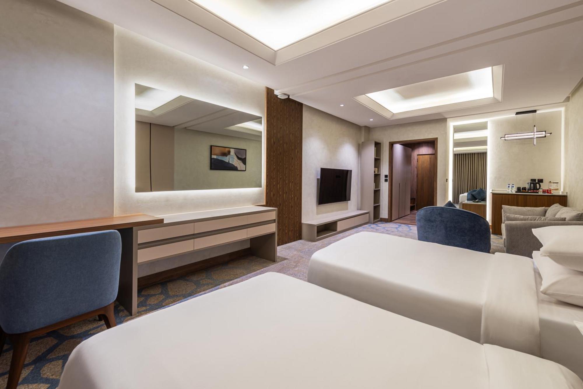 Hotel Voyage & Riyadh