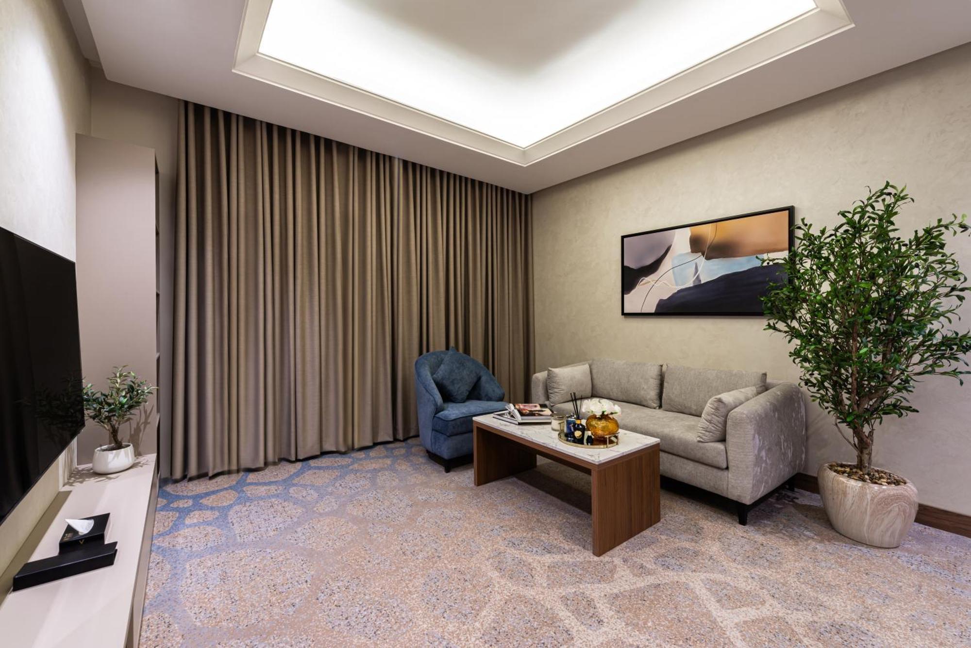 Voyage & 4* Riyadh