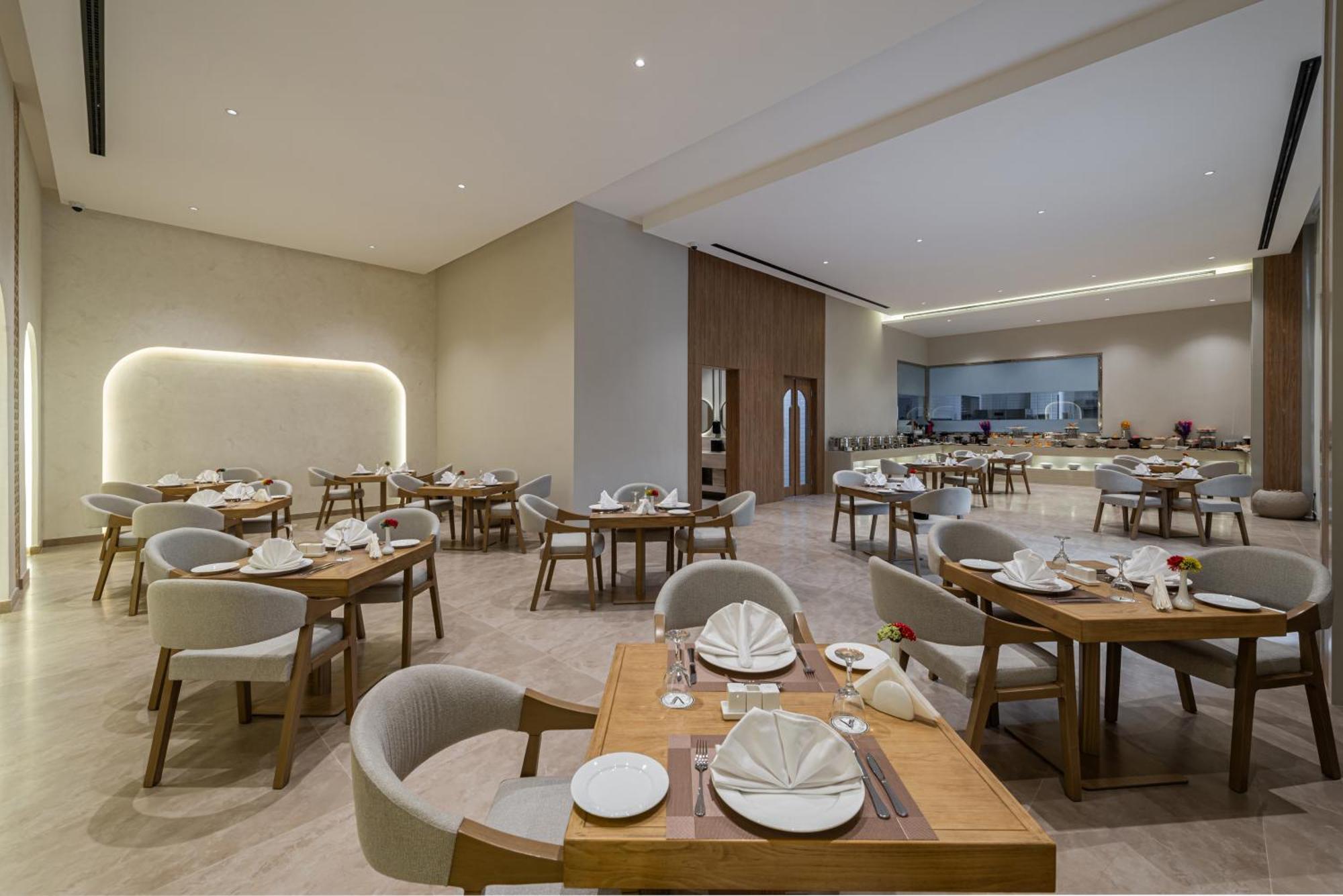 Voyage & 4* Riyadh